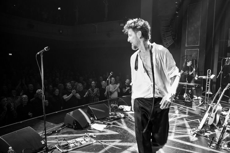 Moneybrother live 2025