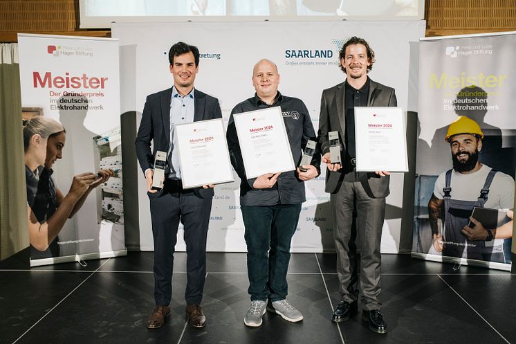 Bild1_Preisträger 2024_Jan Ochterbeck, Leik-Kilian Valkai, Adrian Gloss.jpg