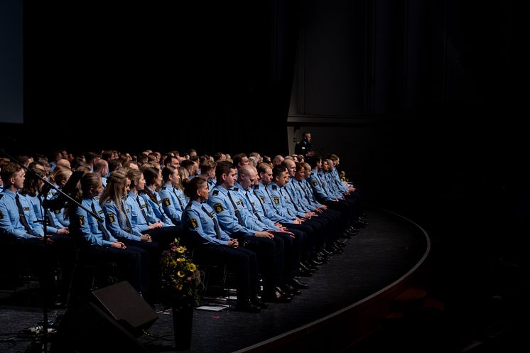 250117-pol-examensceremoni-4.jpg