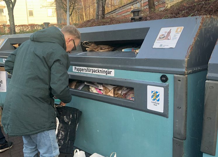 Pappersförpackningar 2 ÅVS Sörhallstorget - beskuren.jpg