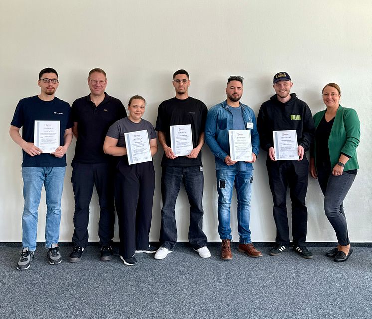 PI_hagebau Lagerleiter-Lehrgang Erfolgreicher Abschluss in Walsrode_1.jpg