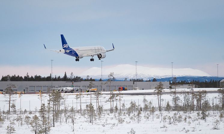 SAS-landar-på-SMA.jpg