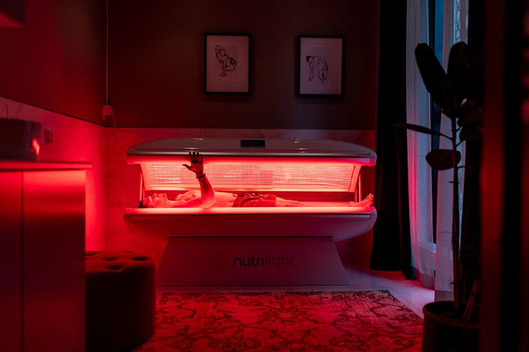 Rödljussäng VitalityLab Hagabadet Drottningtorget