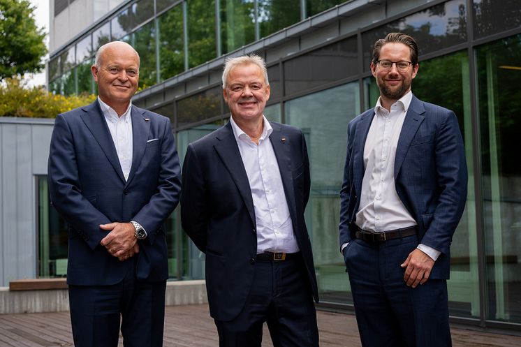 Lars Aa. Løddesøl, Odd Arild Grefstad og Kjetil R. Krøkje.