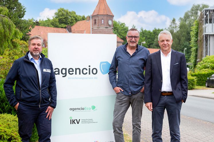 Führung der agencio Versicherungsservice AG 