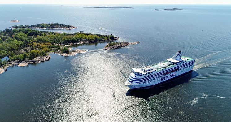 Tallink_Silja_Silja_Serenade.jpg