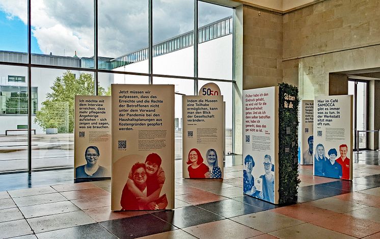 ausstellung.jpg