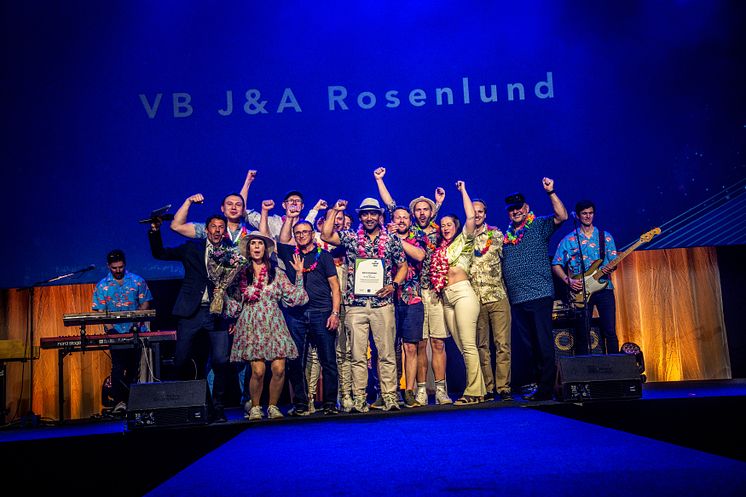 VB_AWARDS_02.JPG