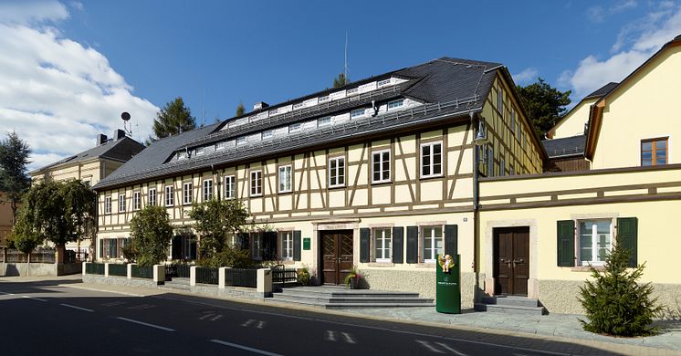 Wendt & Kühn-Welt hinter historischer Fachwerkfassade_Juliane Mostertz.jpg