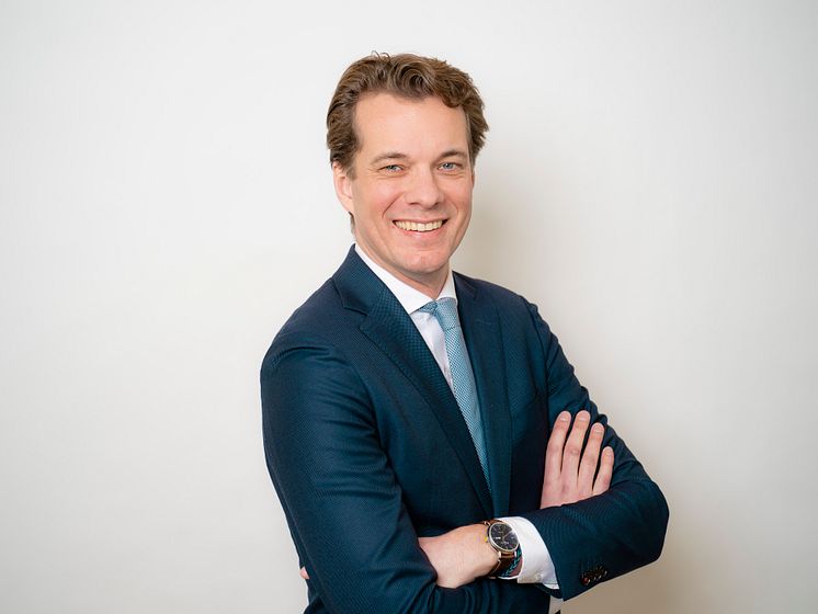 Ronald van der Waals Headshot