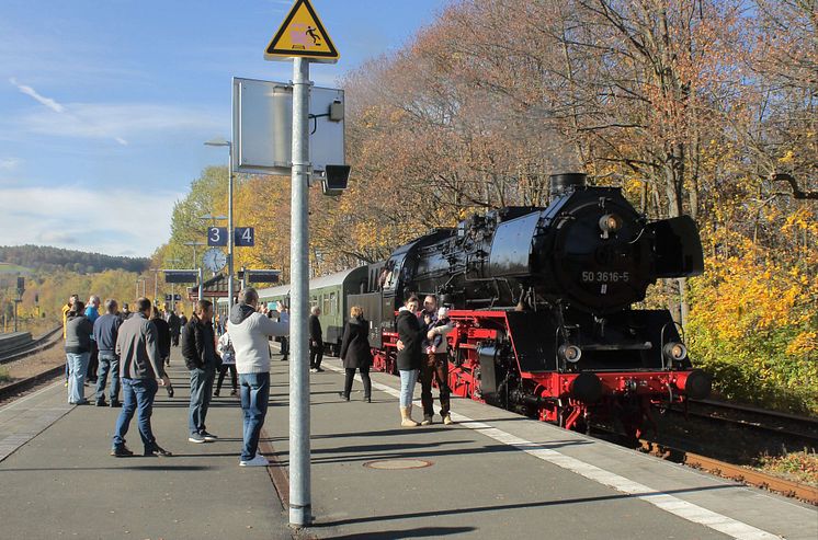 VSE-Medieninfo 06_25 EAB-Dampfzug.jpg