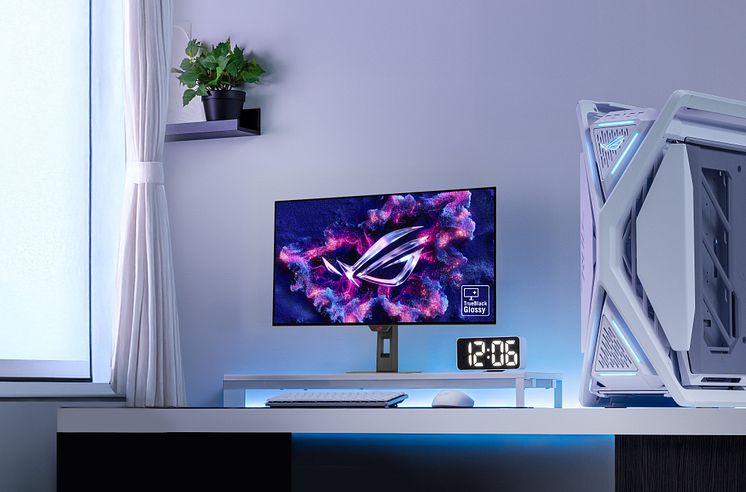 ROG Strix OLED XG32 series_ scenario_PR.jpg