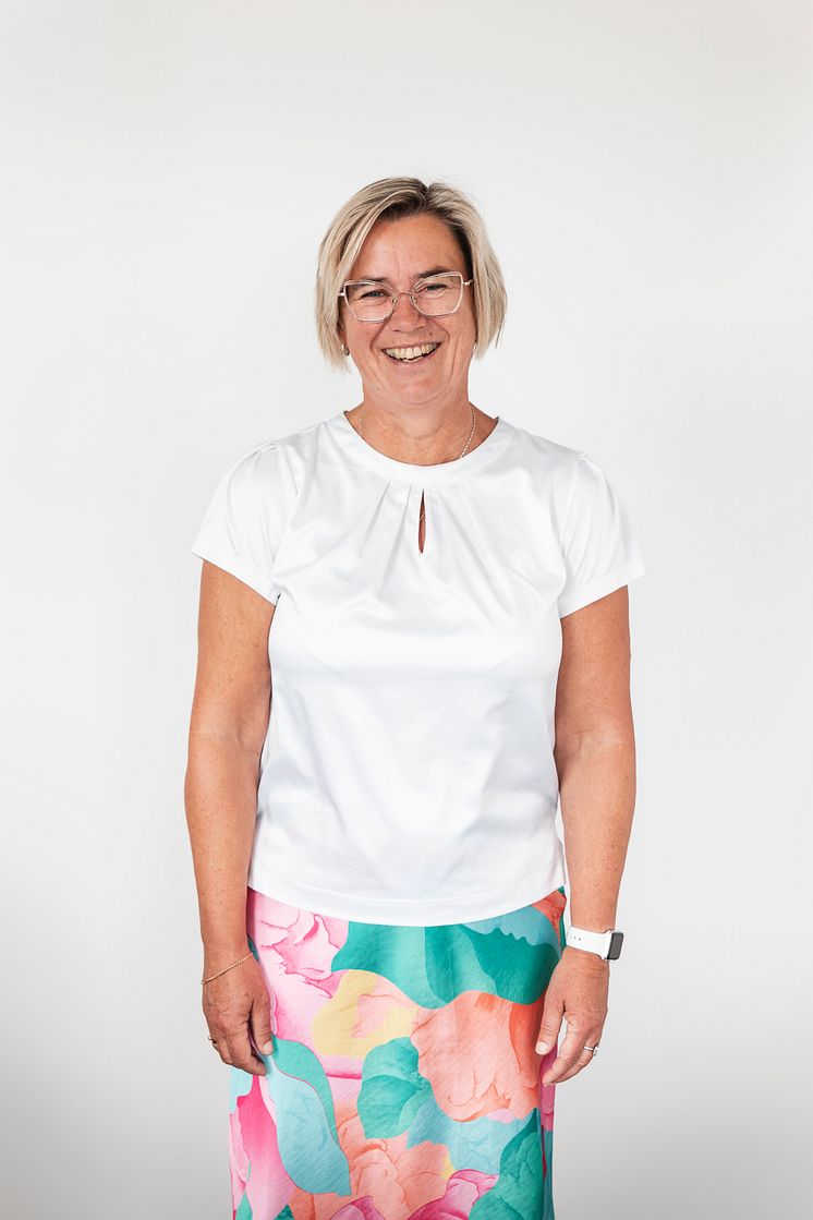 Lotta-Hakansson_Reumatikerforbundet_2023_Felicia-Yllenius-6894_red_print.jpg