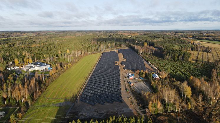 Solcellspark i Juva i Finland.JPG