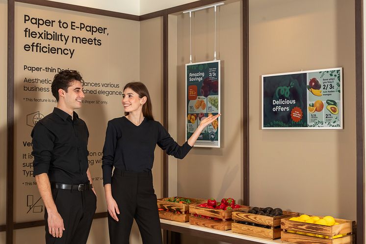 Samsung-TVs-and-Displays-Color-E-Paper-AI-Signage-SmartThings-Pro-ISE-2025_dl1-Final (1).jpg