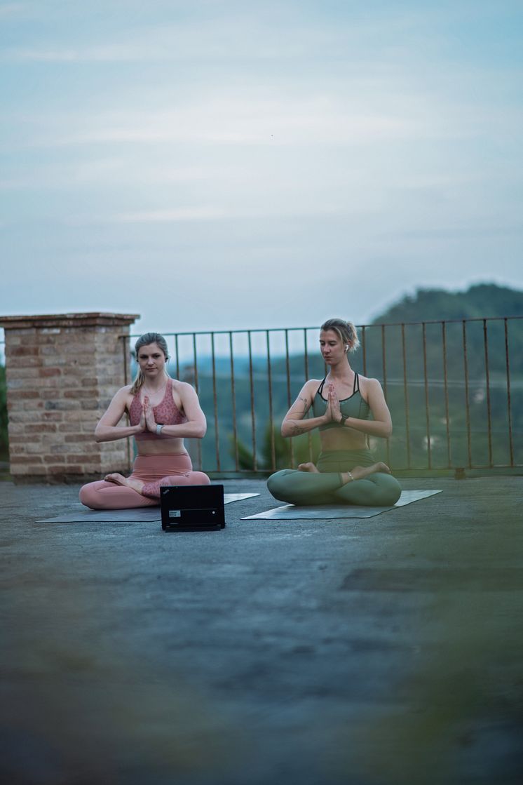 yoga_rekonditionerad-surfplatta.jpg