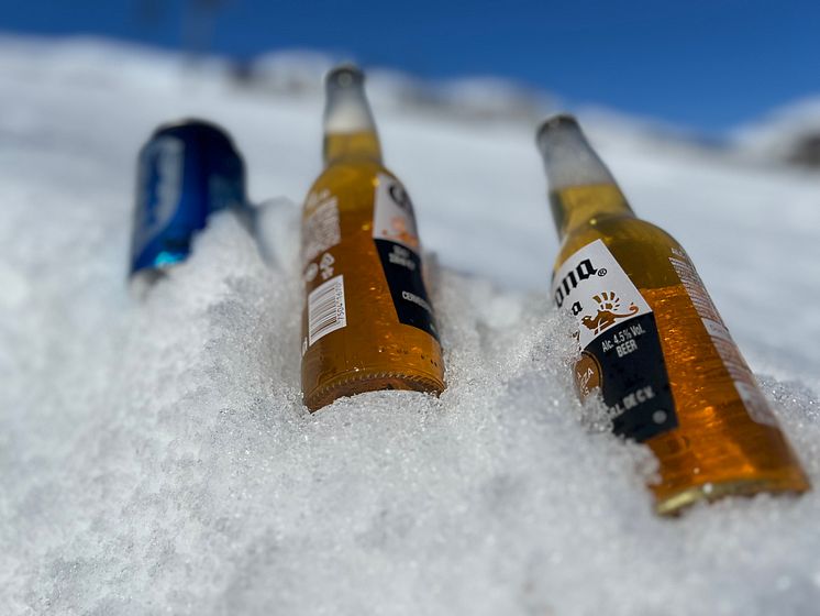 Mange nyter alkohol i alpinbakken_Foto Gjensidige.jpg