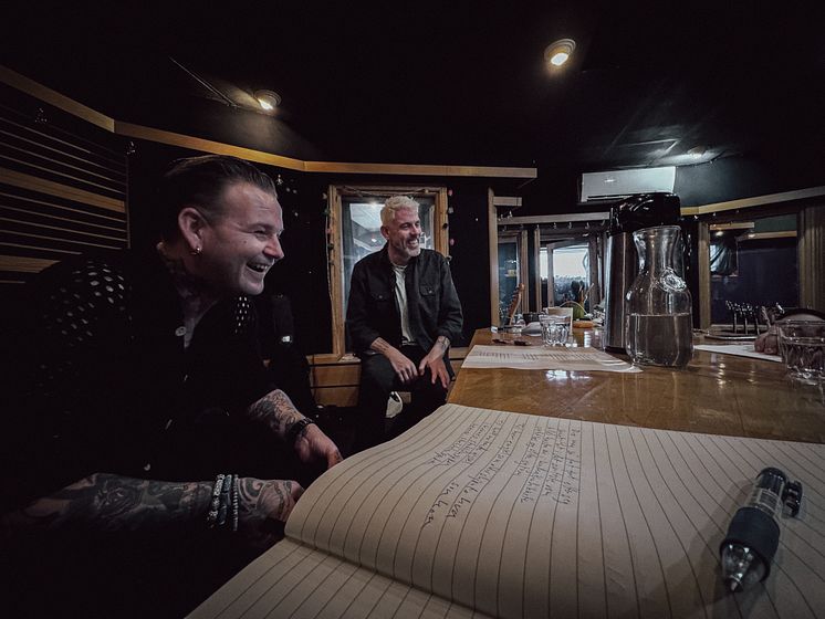 STUDIO SMIL.jpg
