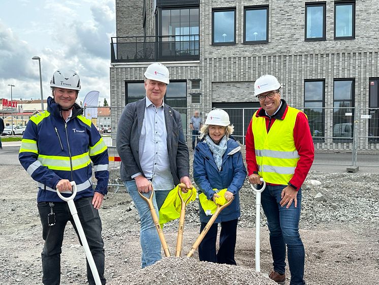 Spadtag Humlen i Kongahälla bild 1.jpg