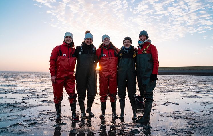 Kerstin Schmeiduch with Sea Rangers Service on site.JPG