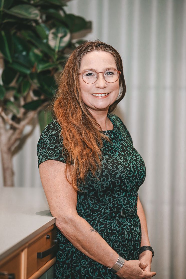 Anette_Bagger2025.JPG