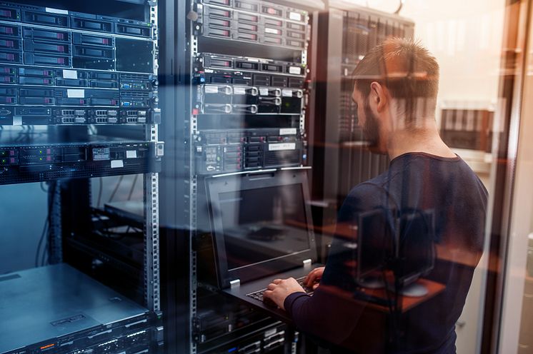 What we do_datacenter.jpg