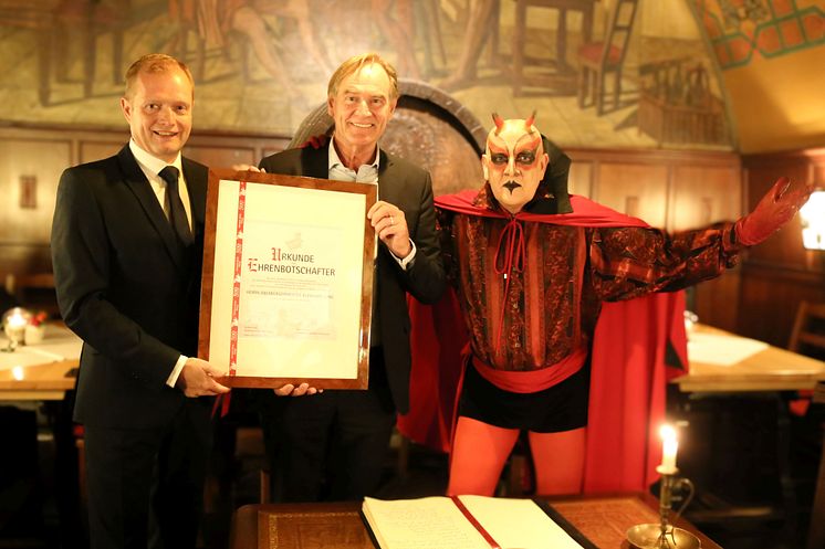 500 Jahre Auerbachs Keller - Verleihung der Ehrenbotschafter-Urkunde an Burkhard Jung