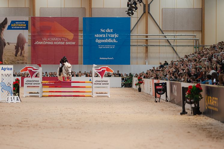 Arkivbild Agria Pony Trophy Super Jump-Off-2023