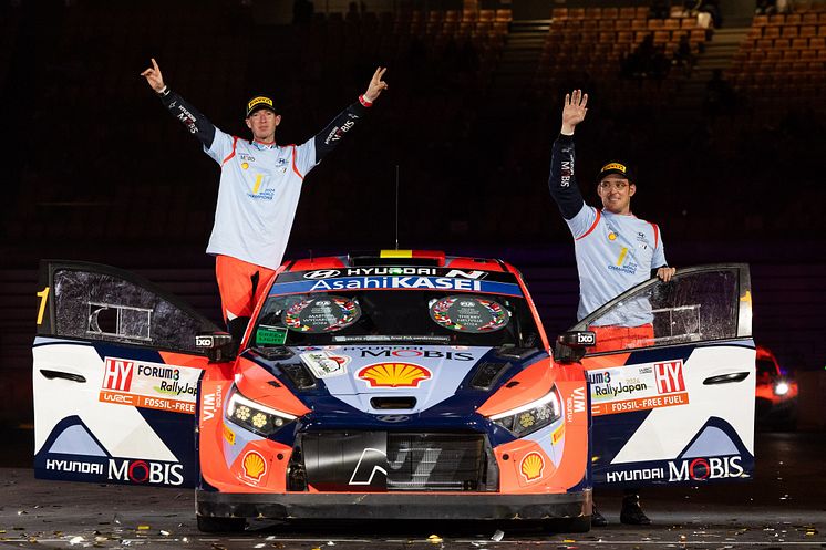 (Image 5) Thierry Neuville and Martijn Wydaeghe seal FIA WRC titles in thrilling finale.jpg