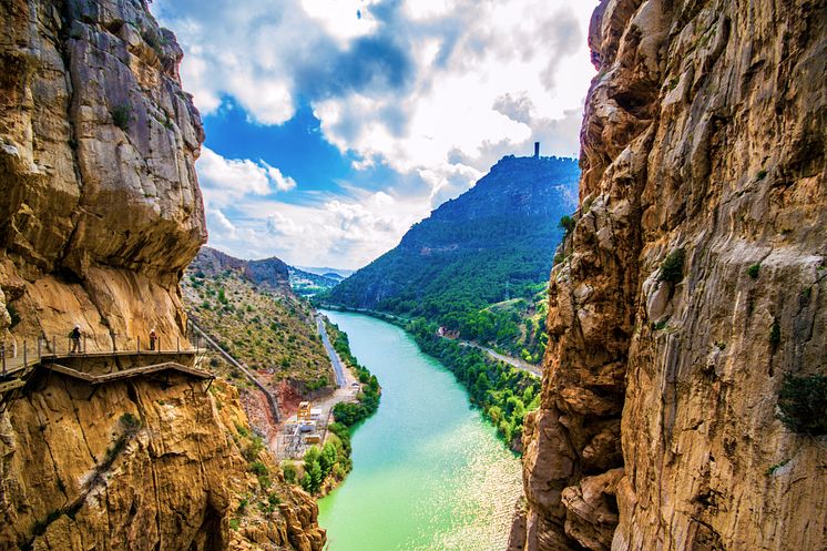 2020-shutterstock_724133293-El Caminito Del Rey-Los Ardales-España_20210806103304_34768.jpg