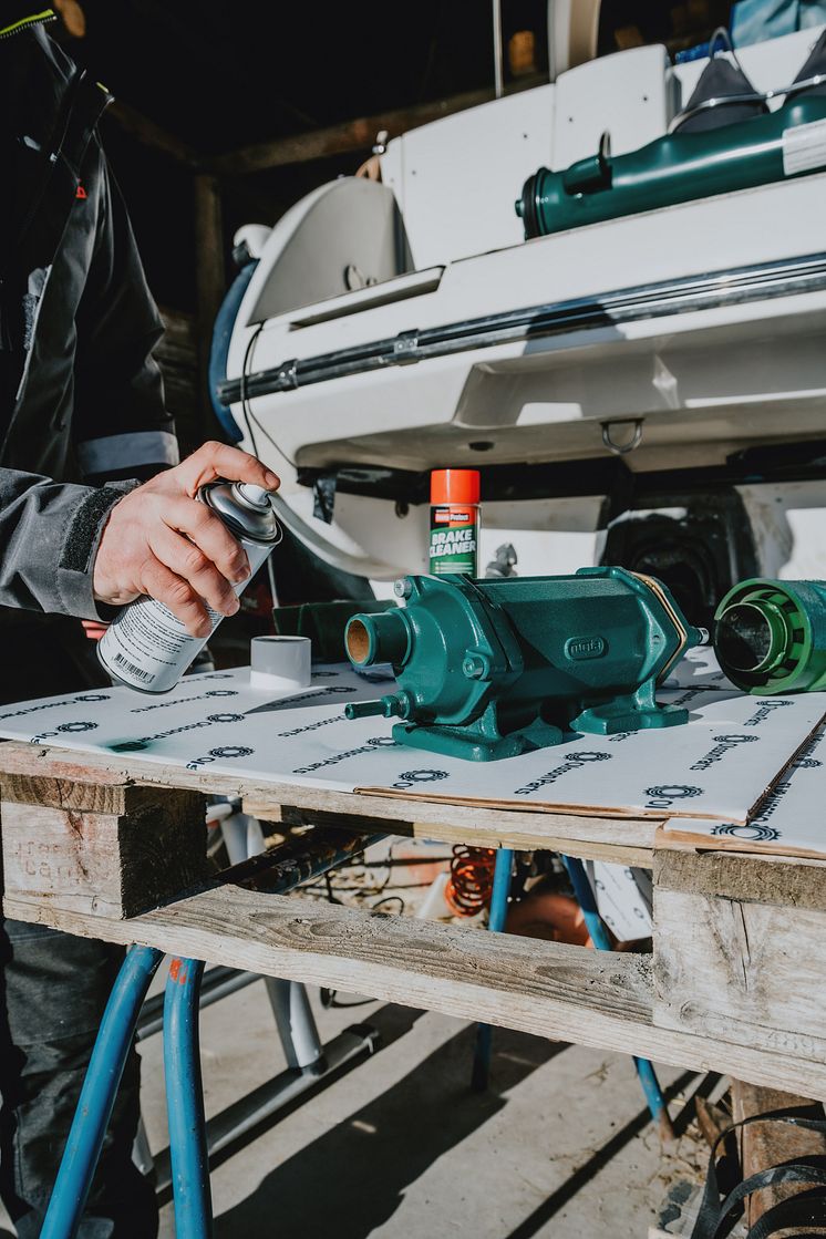 Reservdelar till Volvo Penta (Olsson Parts).jpg