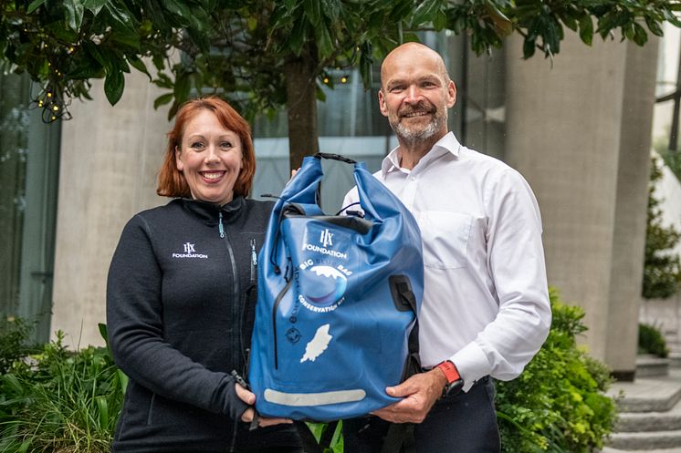 HXBlueBag50.jpg