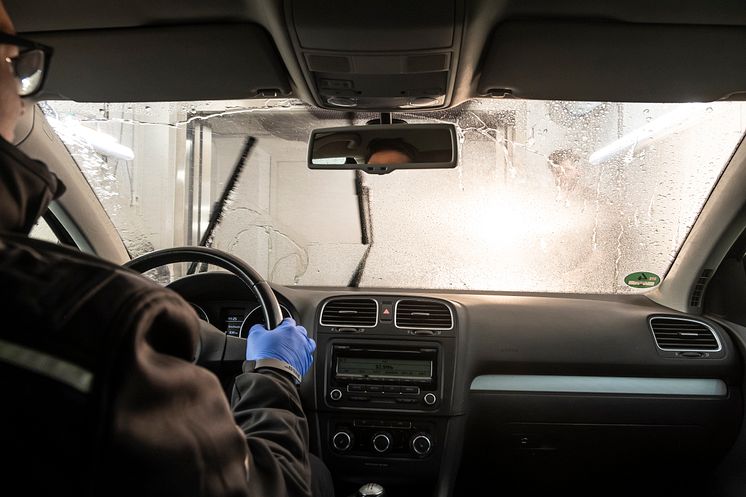 10.Inside_car.jpg