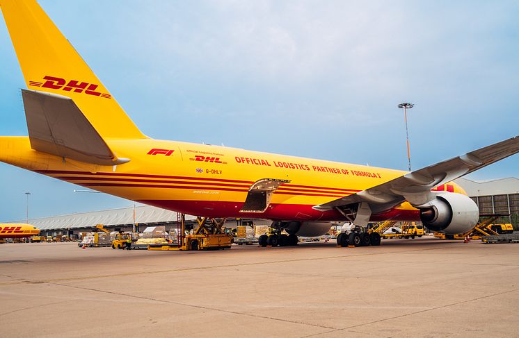 DHL Boeing 777 aircraft (2).jpg