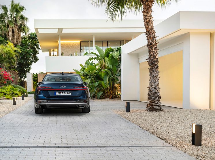 Audi A6 Limousine (Firmamentblå)