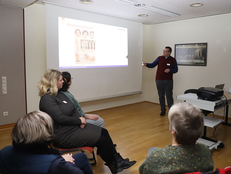 Arzt-Patienten-Seminar Parkinson I.jpg