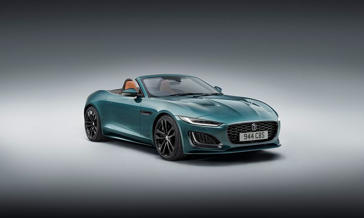 1304_HPin_Jag_F-type_Drophead_Fr34_v4b_5k.jpg