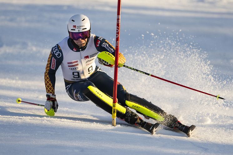 Emil Pettersson 241113-storklinten44FOTO Simon Eliasson.jpg