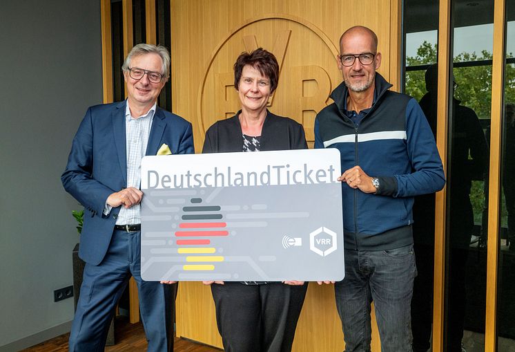 BVB - DSW21 - Jobticket (Foto BVB - Alexandre Simoes).JPG