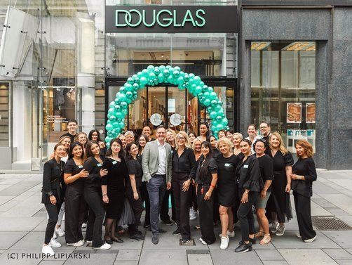  Wiedereröffnung des House of Beauty in WIen.jpg