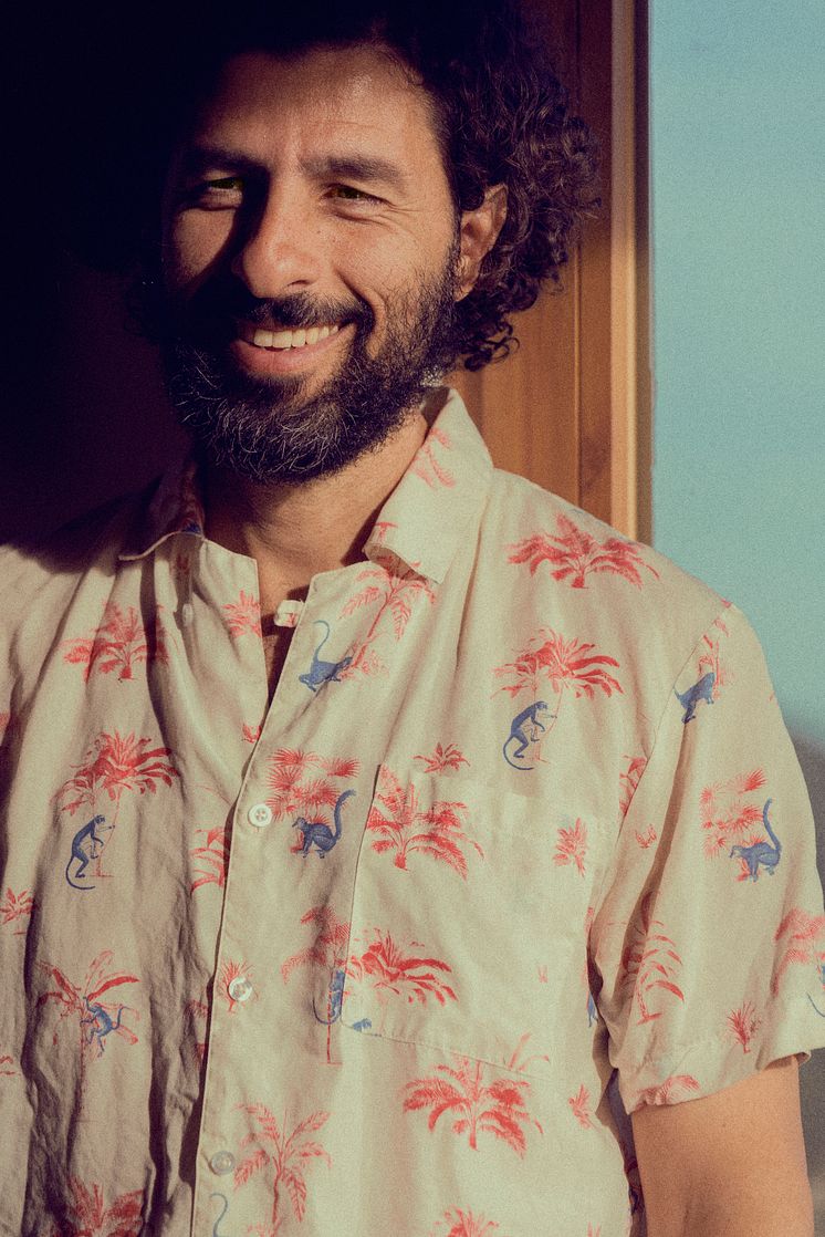 José Gonzales.jpg
