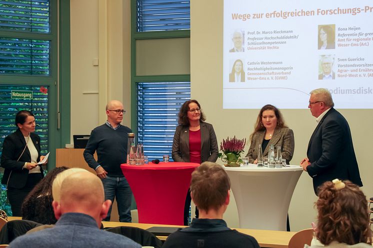Forschungsfördertag 2024 | Internationale Verbundprojekte: Austausch und Vernetzung 