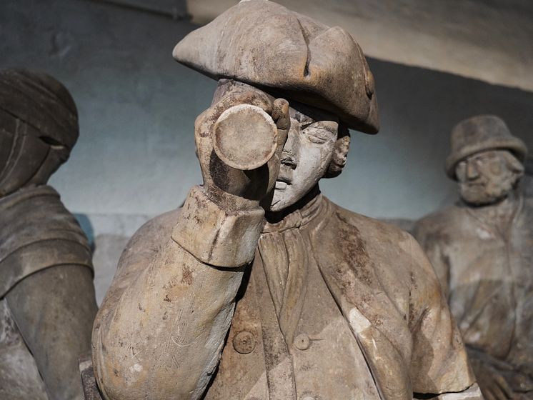 Los fra Mandal, statue fra Nordmandsdalen.