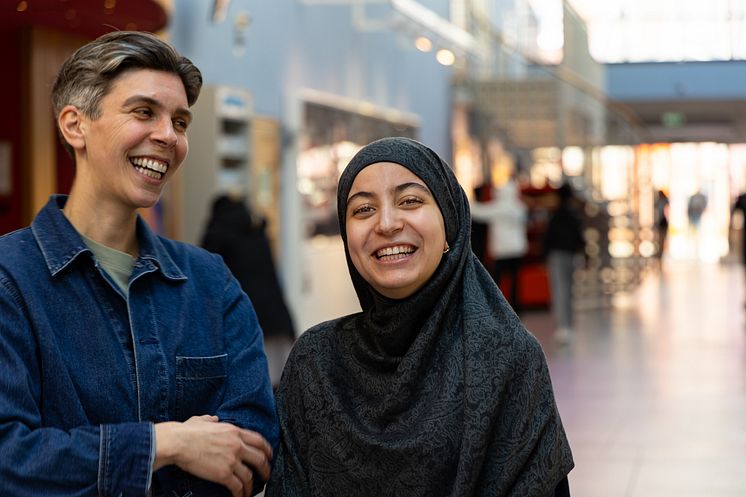 Madde Lundin och Miriam Saidi