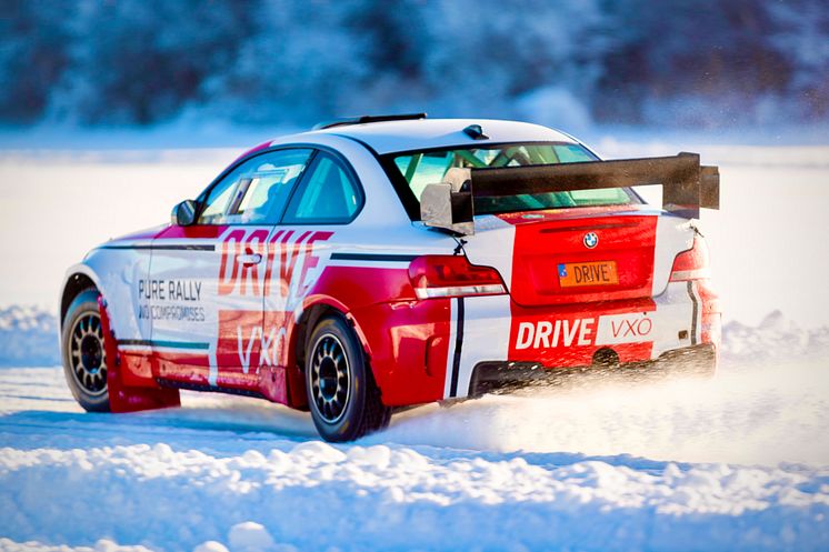 JONAS ÅKESSON DRIVE VXO MOTOIRSPORT.jpg