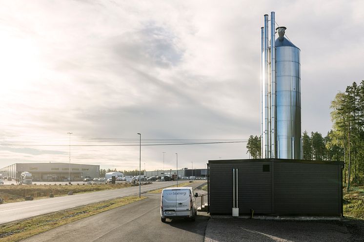 Fastighetsbolaget Kilenkrysset i Strängnäs väljer närproducerad värme från Solör Bioenergi 