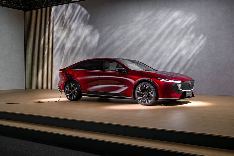 Mazda6e