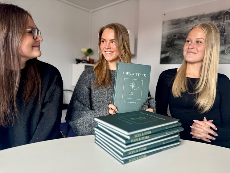 Alice, Tiffany & Tuva-Li