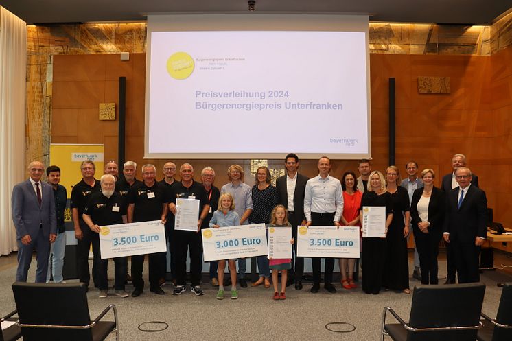 Bürgerenergiepreis Unterfranken 2024_Preisträger gesamt.JPG