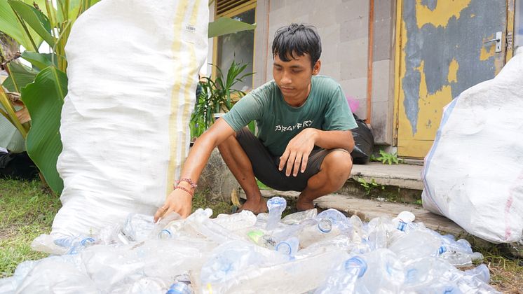 CleanHub Aktion gegen die Verschmutzung der Natur durch Plastik